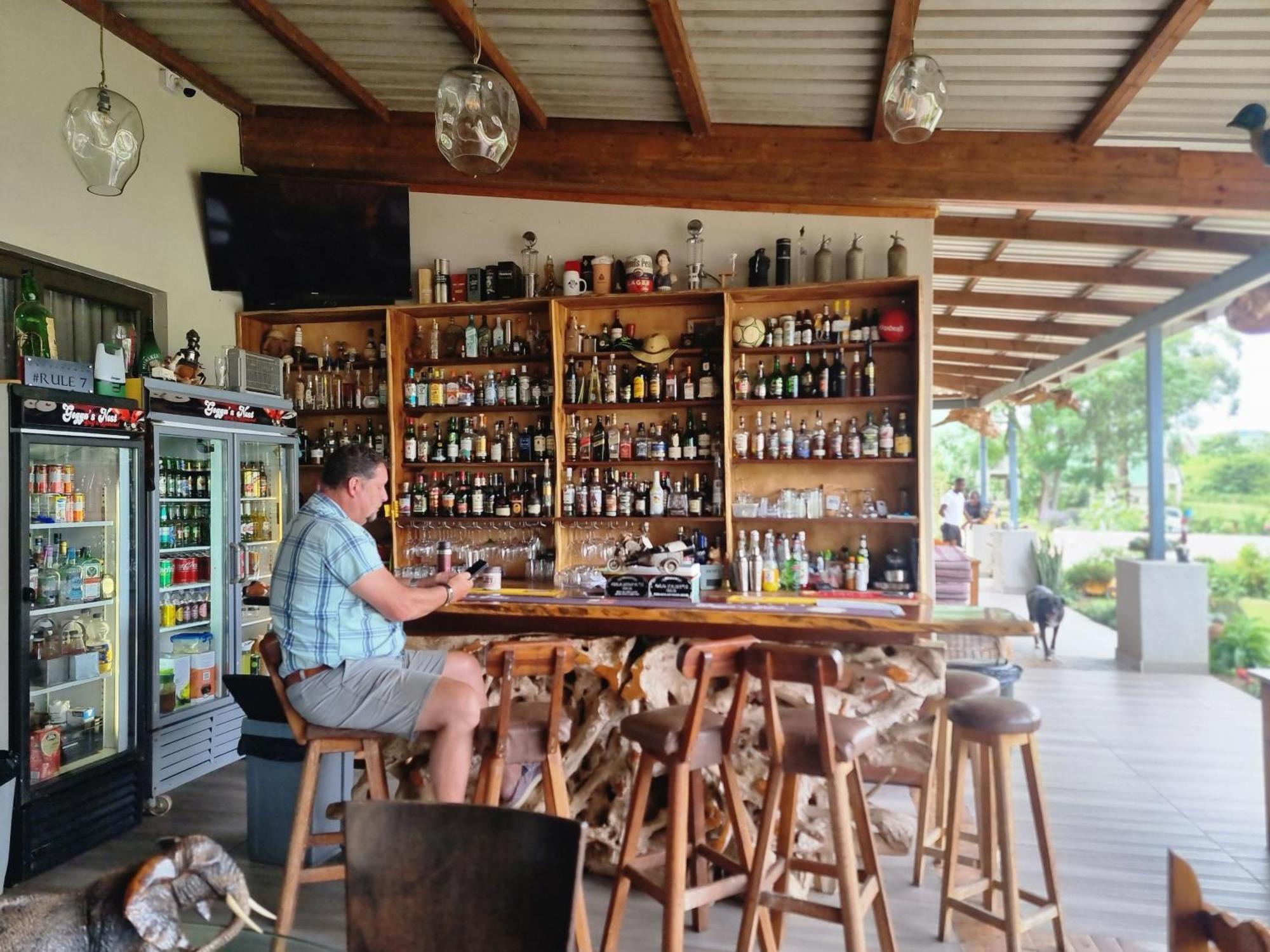 Goggas Nest Bnb & Restaurant Matsapha Exterior foto